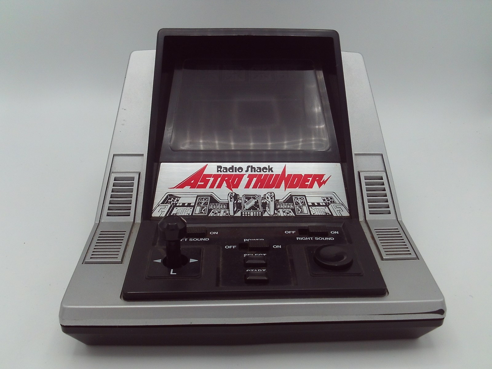 Astro Thunder