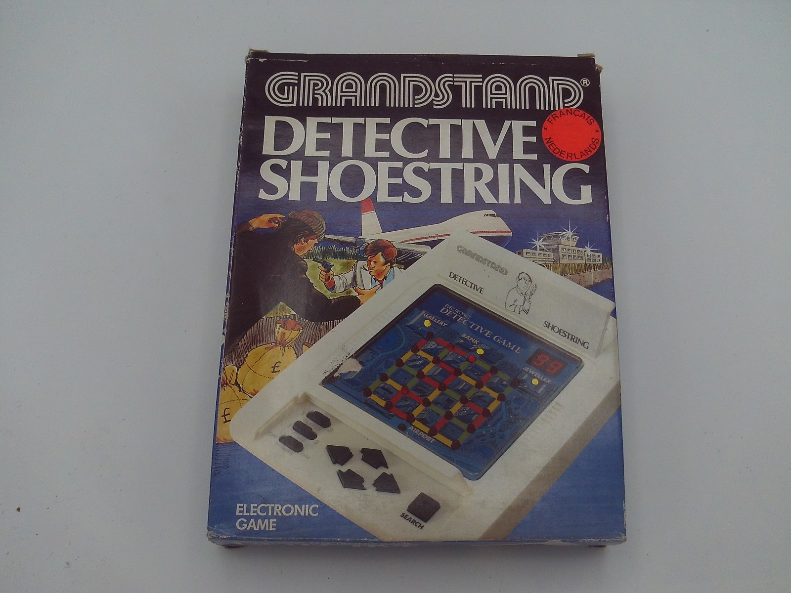Detective Shoestring