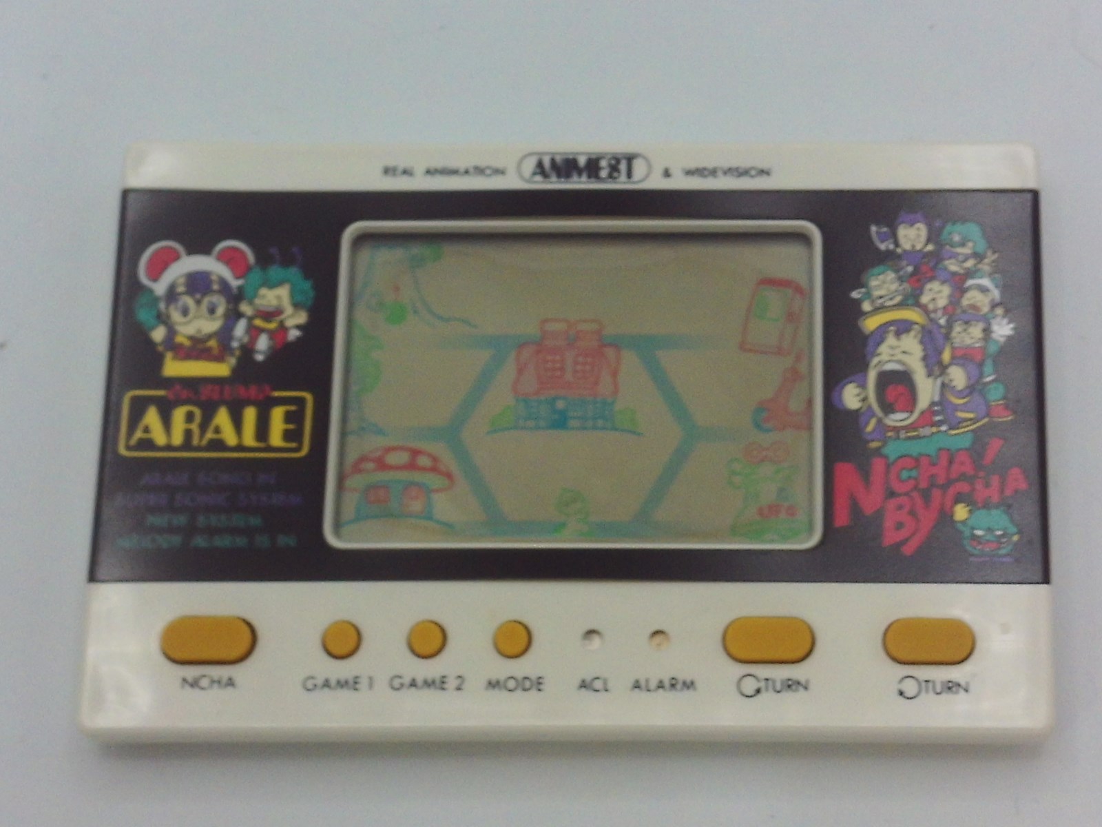 Dr. Slump Arale Part III: Ncha! Bycha (black/white)