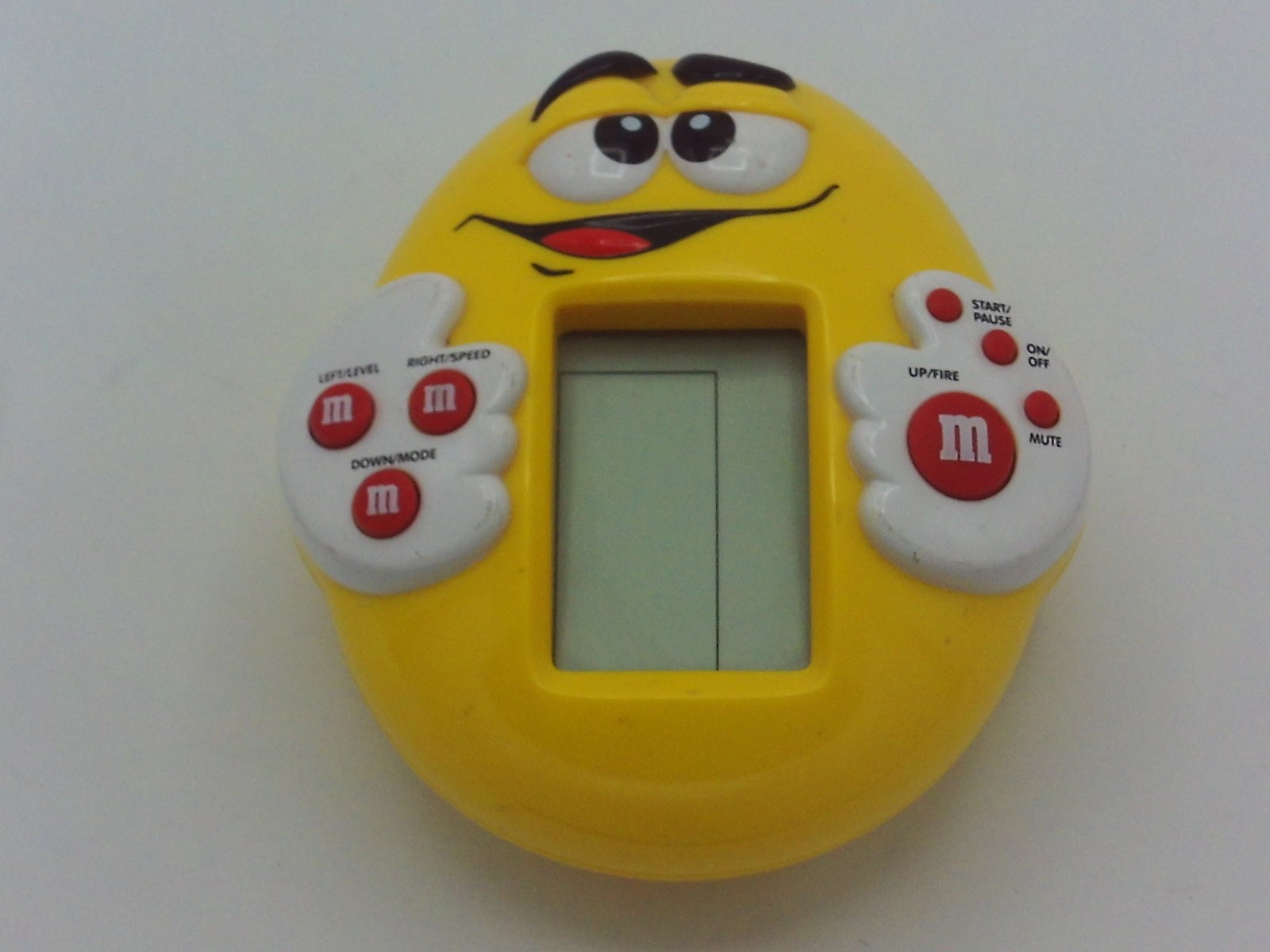 M&Ms Travel Friend (yellow version)