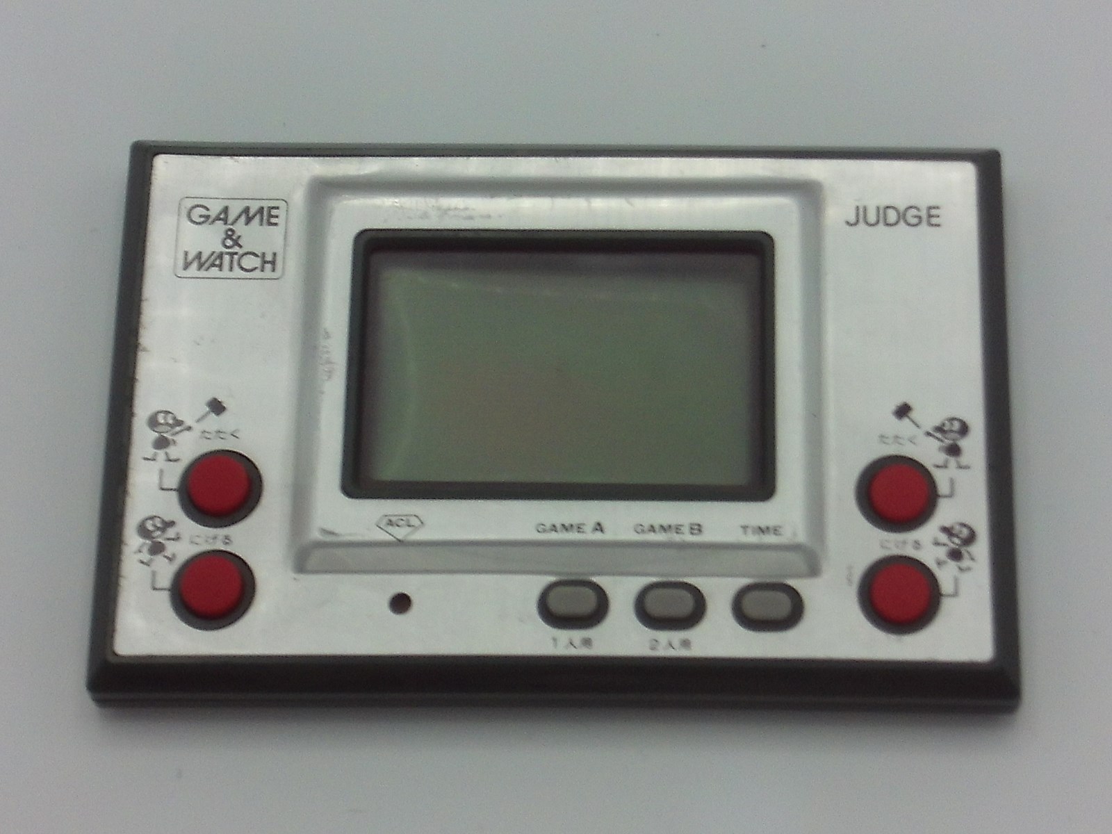 Judge (green version)