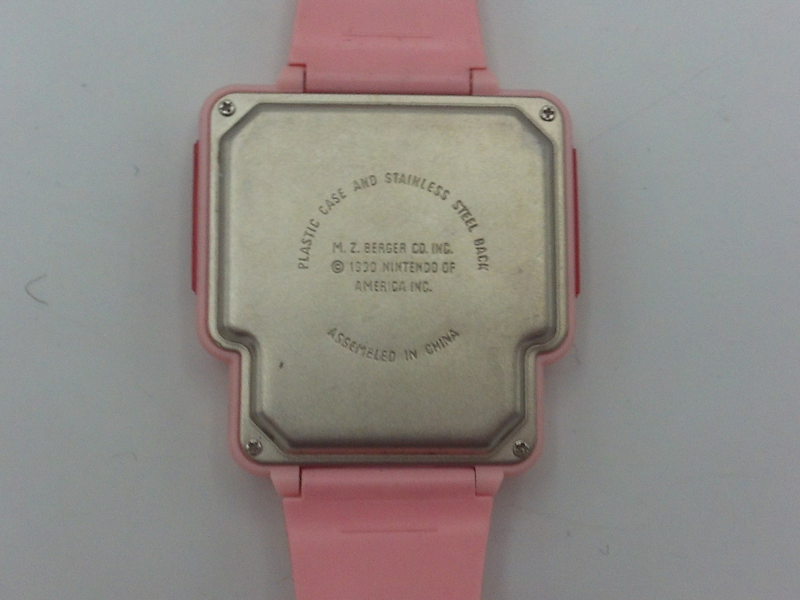 Super Mario Bros. 3 (pink version)